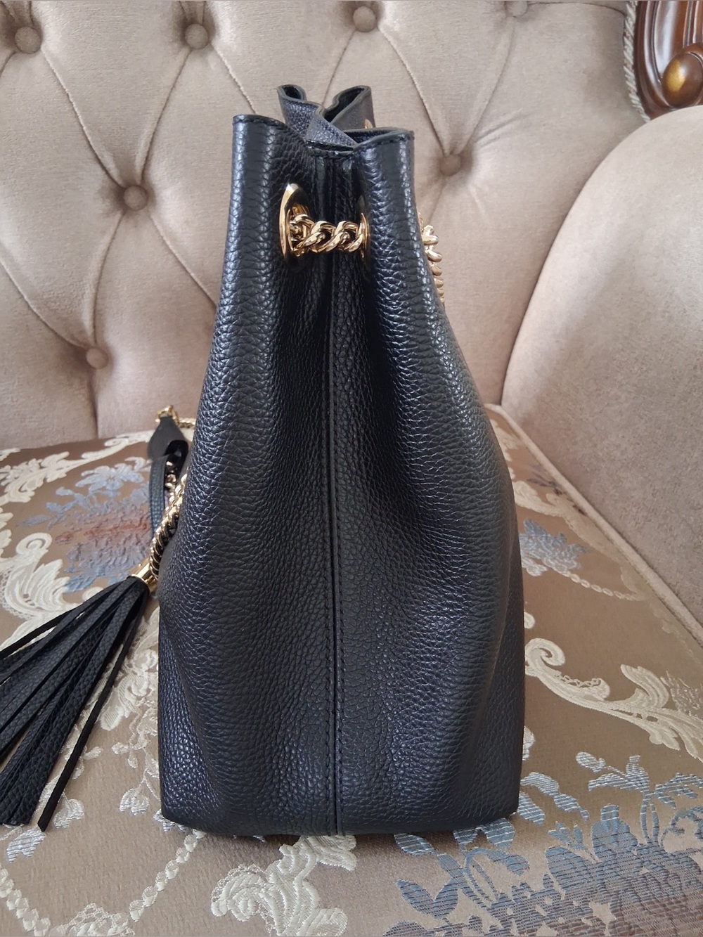 Gucci Soho Leather Shoulder Bag with Gold Chain - Picture 7 of 15